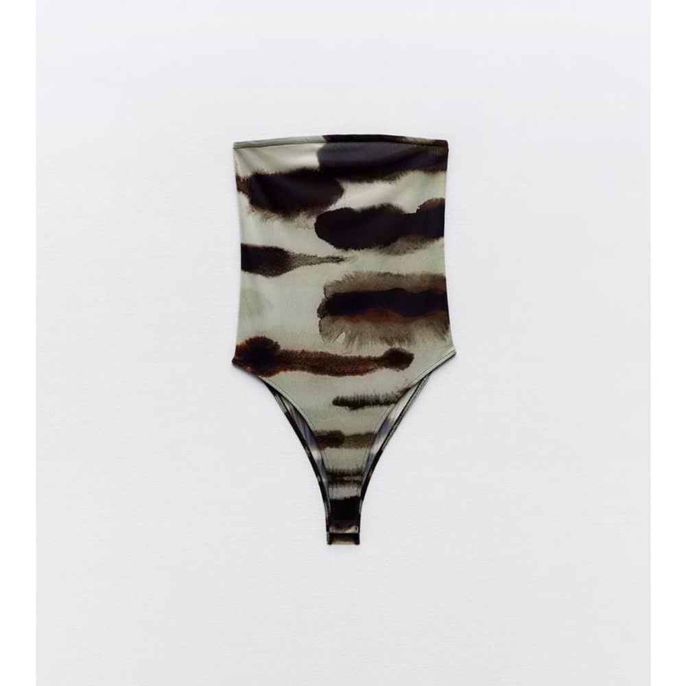Tie/Dye Print Strapless Bodysuit